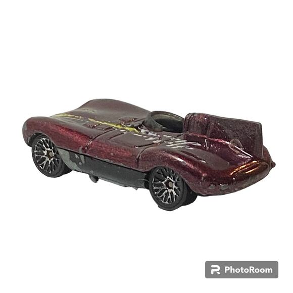 Hot Wheels Jaguar D Type Huffman Hawks Diecast Car HW Treasure Hunt Series 1999 - Picture 6 of 14